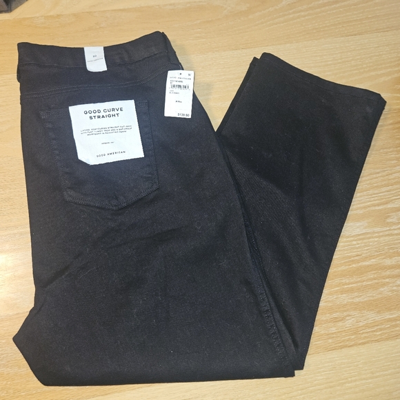 Good American Good Curve Straight Black Denim: 20 Plus 28" Inseam - Picture 3 of 13